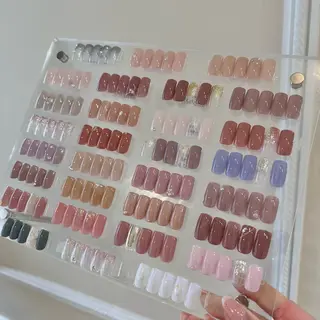 ネイル 🎀チーク/ちゅるん 🫧chisa🎀のネイルデザイン