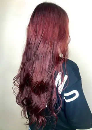 ロング カラー 透明感カラーブリーチ 🌼シゲモトアヤ🌼のヘアスタイル