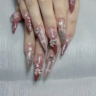 ネイル Hitomi Nail salonのネイルデザイン