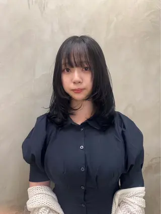 ミディアム ユ カのヘアスタイル
