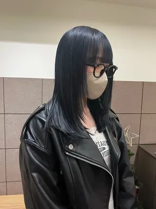 セミロング mao /HUI金山のヘアスタイル