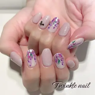 ネイル 中井 綾香の眉毛・アイブロウイメージ