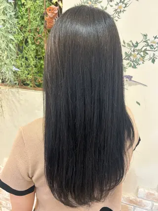 ロング ブリーチなしカラー 野々花🩰のヘアスタイル