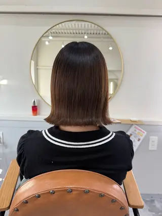 ミディアム 伊賀上 璃亜のヘアスタイル