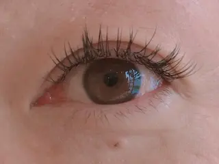 マツエク・マツパ 自まつ毛改善サロンHYGGE青葉台所属・mami saijoのマツエク・マツパデザイン