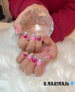 ネイル b.nari nailのネイルデザイン
