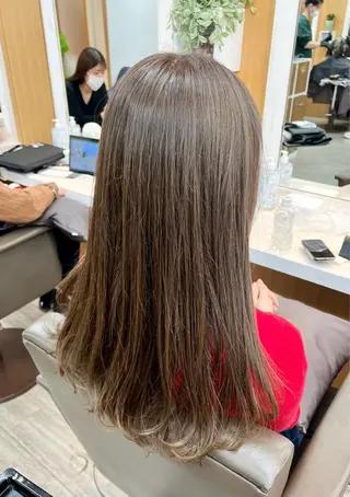 ロング カラー 透明感カラー/ イルミナカラーヒロキのヘアスタイル