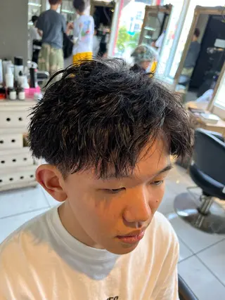 パーマ メンズ パーマ特化美容師 茂木広幸のヘアスタイル