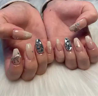 ネイル adorable 〈Kurumi〉のネイルデザイン