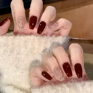 ネイル RAFFINE 月🦋🩵のネイルデザイン