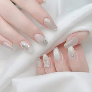 ネイル T. Leeのネイルデザイン