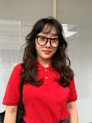 セミロング パーマ mirai/ブリーチ ダブルカラーのヘアスタイル