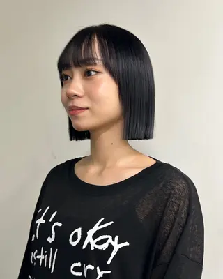 ショート カラー 名古屋栄/ブリーチ/ ボブ🧃木下桃嘉のヘアスタイル