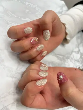 ネイル éclat-nail salon-所属・松本 ゆみかのネイルデザイン