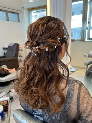 セミロング 久永 菫のヘアスタイル