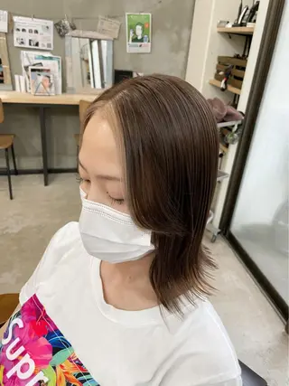 ミディアム カラー 坂本 かのんのヘアスタイル