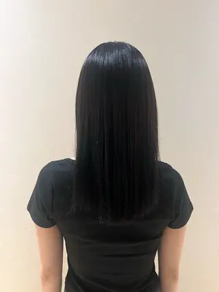 ミディアム MIU 透明感のヘアスタイル