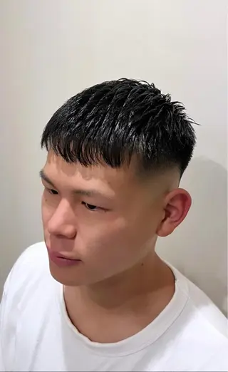 ショート ヒロ銀座バーバーショップ大宮店所属・ヒロ銀座メンズカット 酒井悠成のヘアスタイル