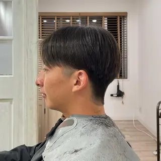 ショート メンズ 関野 大悟のヘアスタイル