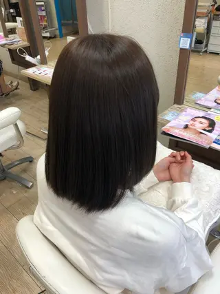 ミディアム 阿部 美咲のヘアスタイル
