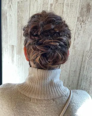 セミロング ヘアアレンジ 岡村 真子のヘアスタイル