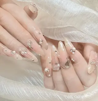 ネイル 🩷U nail リリス【新宿店】のネイルデザイン