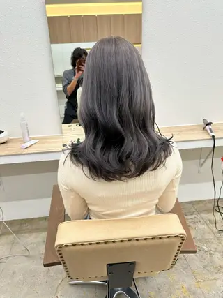 セミロング カラー 🌈ディレクター🌈 徳松優希のヘアスタイル