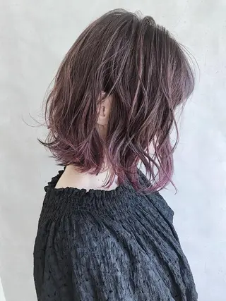 ショート カラー MOU namba ムウナンバのヘアスタイル