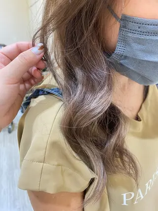 カラー 駅チカ【ali'i】 アリイ花崎友美☘のヘアスタイル