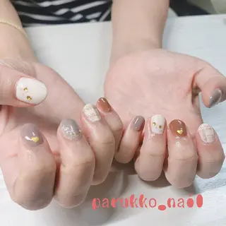 ネイル 爪工房ぱるっこ所属・川岡 香を里のネイルデザイン