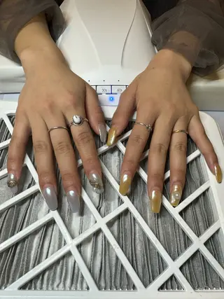 ネイル 濱岡 咲のネイルデザイン