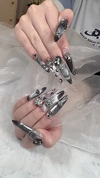ネイル Sora Nail Ayaseのネイルデザイン