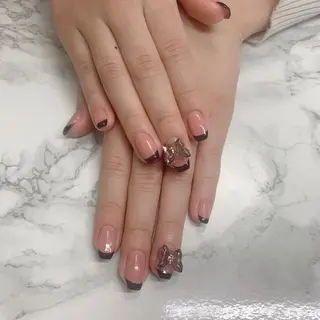 ネイル はな💎ネイル ワンホン、長さ出しのネイルデザイン