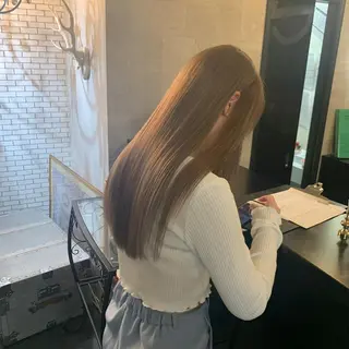 ロング LITA hair所属・鄭 弘志のヘアスタイル