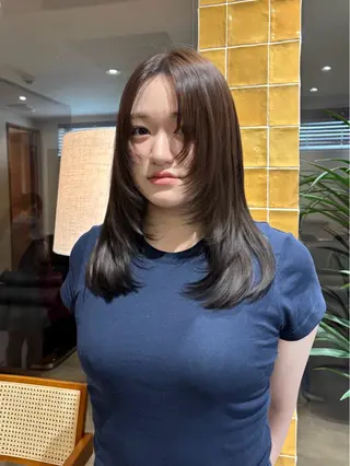 セミロング カラー 透明感✨女性特化💙 chihiroのヘアスタイル