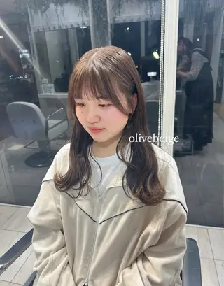ロング カラー ありむらもえ/ インナーカラーのヘアスタイル