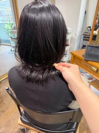 ミディアム カラー Riposo.所属・✨似合わせカラー✨ 奈須晴香のヘアスタイル