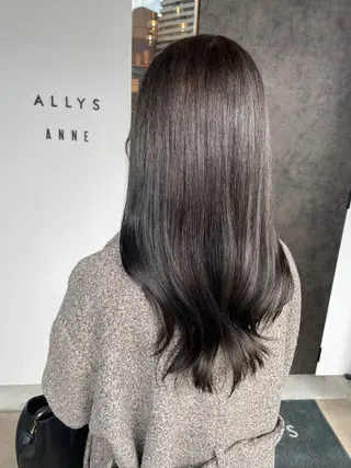 ロング カラー 寺西 恵🪡🤍のヘアスタイル