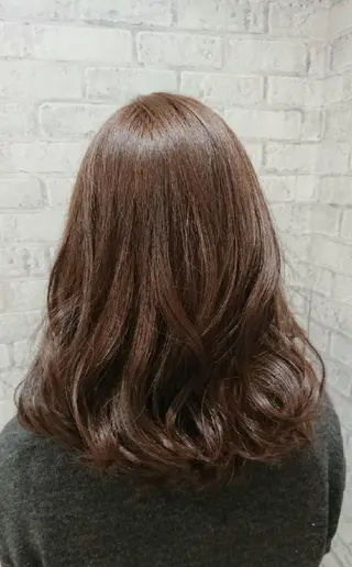 ミディアム カラー ヘアアレンジ 秋山 幸太のヘアスタイル