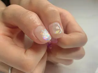 ミディアム ネイリスト シンのネイルデザイン