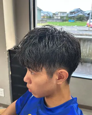 メンズ arika オケシ　リョウダイのヘアスタイル