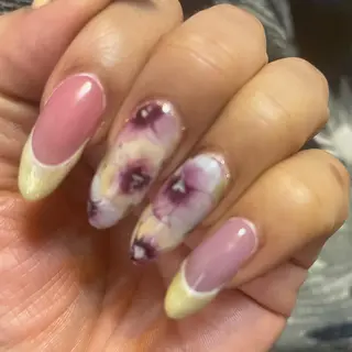 ネイル 奥園 良恵のネイルデザイン