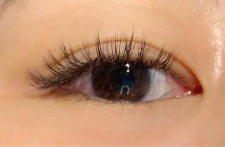 マツエク・マツパ アイデザイナー Key(ケイ)の眉毛・アイブロウイメージ