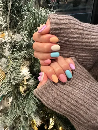 ネイル 橋本 真央のネイルデザイン