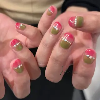 ネイル SHE所属・SHE adusaのネイルデザイン