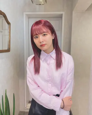 セミロング カラー ヘアアレンジ トレンドlayer cut💐mihoのヘアスタイル