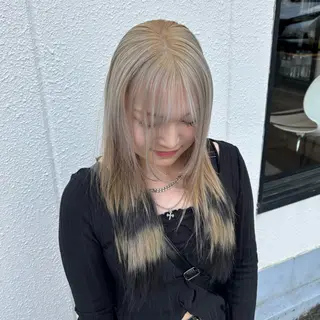 ロング 🎀ハイトーン/ 艶カラー/夕月🎀のヘアスタイル