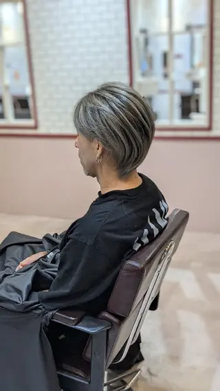 ショート カラー アグヘアーヴィズ 永山店所属・菅原 涼のヘアスタイル