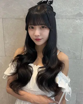 ロング カラー ヘアアレンジ ️🫧中島遼香🫧 Ess🪽髪質改善のヘアスタイル