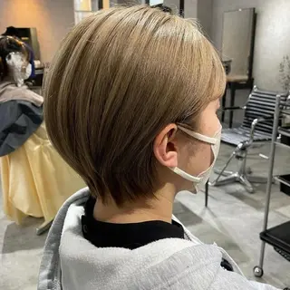 ショート カラー ヘアアレンジ 切りっぱなしボブ/ デザインカラー店長のヘアスタイル